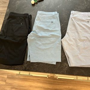 Travis Mathew - Golf shorts bundle - 3 pairs.